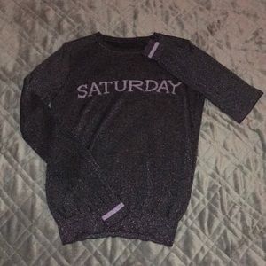 🍾 WEEKEND ready! “Saturday” top🥂